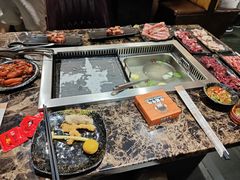 -牛里牛气· 榴莲海鲜鲜牛肉自助火锅·烤肉(横岗店)