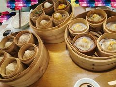 鸡汁鲜肉小笼汤包-南小馆(迪士尼小镇店)