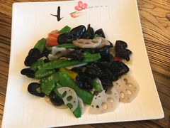 -YAFEE雅菲·粤菜·湘菜·融合菜(魏公村店)