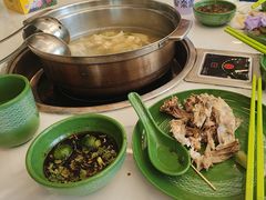 -润园四季椰子鸡火锅(欢乐海岸店)