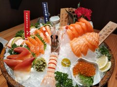 秒懂三文鱼-文三酒肆自助放题(新街口友谊广场店)