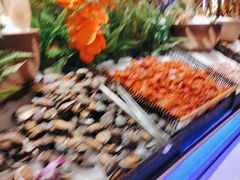 -享遇.锅姥姥牛排海鲜自助(小寨店)