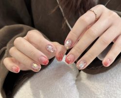 -悦指间美甲美睫