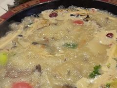 -牛得很·鲜牦牛肉烧烤·牛羊肉菌汤锅(康定店)