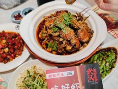 -肥肥虾庄·金牌油焖大虾(首义路店)