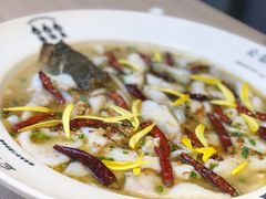 -渔语鱼酸菜鱼新川菜(万象城店)
