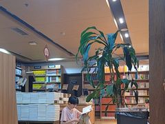 -新华书店(恒鑫大厦店)