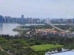 -黄金海景大酒店-旋转餐厅