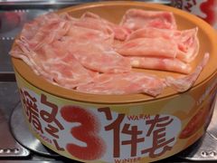 -龍歌自助小火锅(芝罘万达店)