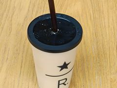 -星巴克臻选(上海合生汇1F店)
