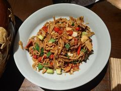 湘西腊味炒深山烟笋-隐厨·中国菜馆(三里屯T+MALL店)