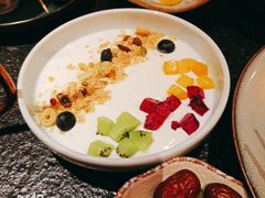 金桃酸奶-丝路金桃·新疆菜(徐汇店)