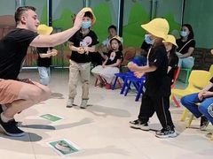 -i2青少儿英语(爱加星悦荟店)