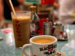 -七爷清汤腩·港式茶餐厅(世博店)