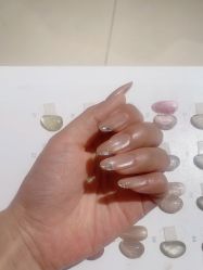 -丽心自助美甲美睫