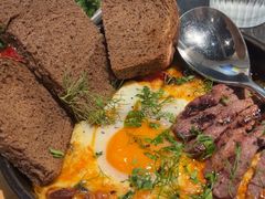 -LESCEDARS Brasserie Bistro香柏树