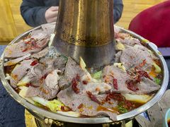 -撒拉人家.酸菜牦牛肉火锅