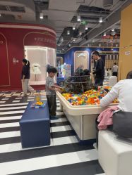 -meland亲子乐园(北京首开通州万象汇店)