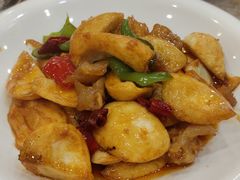 -江城燕子大排档(江汉路步行街店)