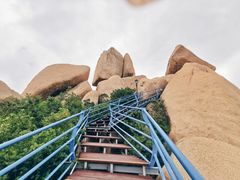 -那琴半岛地质海洋公园