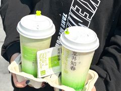 -奈雪的茶(优特汇店)