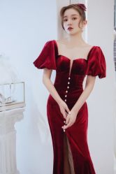 -艾米丽婚纱礼服