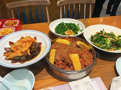 -黄泥岗·地道湖北菜(奥特莱斯店)