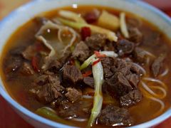 红烧牛肉粉-正宗慈利米粉