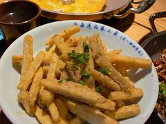 咸蛋黄炒茄子-吃饭皇帝大(解放西路店)