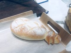 菠萝芝士包-奈雪的茶(金地广场店)