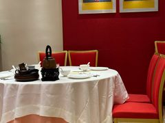 -凤凰楼酒家·粤宴点心(华强北店)