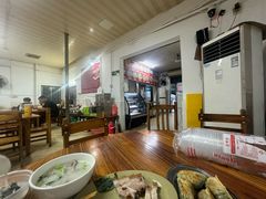-洲心明记烧肉大粥(总店)