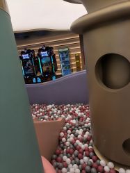 -奈尔宝·国风主题儿童乐园·亲子餐厅(豫园商城店)