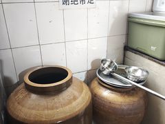 -正宗杨记普洱酸醋米线(总店)