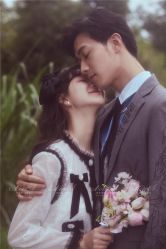 -易摄影婚纱摄影工作室