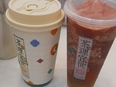 -茶理宜世(乐峰广场·尝乐集店)