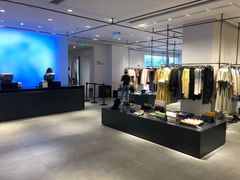 -URBAN REVIVO(欢乐海岸购物中心店)