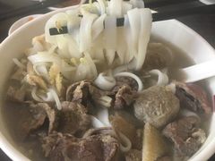 -潮镇老尾牛杂(环城西路店)