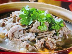 -川流不息·地道川菜·小龙虾(新松江路店)