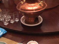 -东口码头·烧鸽子·鱼头泡饼·地方菜(金鹰悦城店)