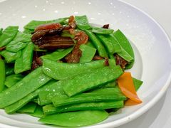 荷兰豆炒腊味-望海湾海鲜楼·海鲜(开发区店)