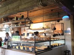 面包甜点陈列柜-仙峰天然面包(迎宾路店)
