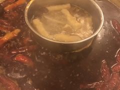 -山城年华老火锅(玉林店)