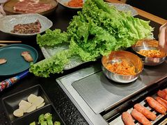 -臻牛烤肉