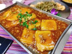 -香巴拉云南餐厅(华莱坞店)