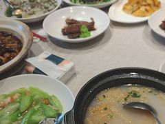 -品悦酒店(三林古镇店)