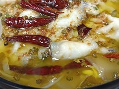 -渔语鱼酸菜鱼新川菜(来福士店)