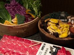 -三出山火锅(万象天地店)