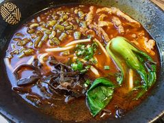 酸豆角肉末粉-俏湘私房菜(国贸店)