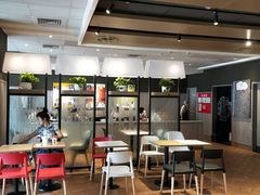 大堂-肯德基(珠峰店)